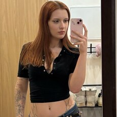 Фотография девушки Серафима, 18 лет из г. Санкт-Петербург