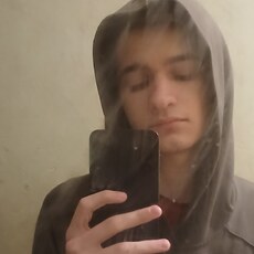 Фотография мужчины Артемий, 23 года из г. Саратов