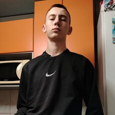 Фотография мужчины Денис, 18 лет из г. Новосибирск