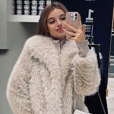 Фотография девушки Арина, 20 лет из г. Донецк (Ростовская Обл.)