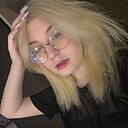 Эвелина, 18 лет