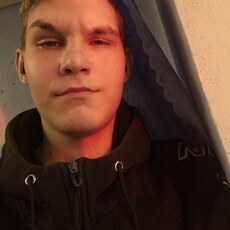 Фотография мужчины Максимилиан, 18 лет из г. Талица