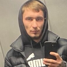 Фотография мужчины Данил, 26 лет из г. Глазов