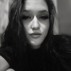 Фотография девушки Елизавета, 18 лет из г. Улан-Удэ