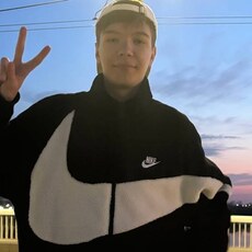 Фотография мужчины Александр, 18 лет из г. Омск