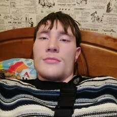 Фотография мужчины Виталий, 19 лет из г. Смоленск