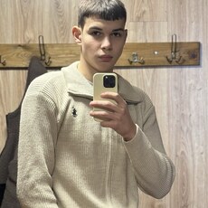 Фотография мужчины Petro, 18 лет из г. Варшава