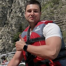Фотография мужчины Илья, 30 лет из г. Санкт-Петербург