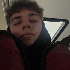 Фотография мужчины Илья, 18 лет из г. Кемерово