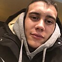 Михаил, 32 года