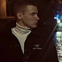 Саша, 23 года