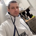 Максим Сергеевич, 33 года