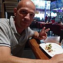 Максим, 43 года