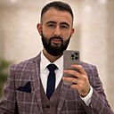 Роман, 33 года