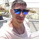 Роман, 44 года