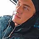 Виктор, 21 год