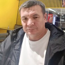 Фотография мужчины Оман, 42 года из г. Санкт-Петербург