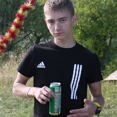 Фотография мужчины Влад, 19 лет из г. Зарайск