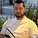 Жовлонбек, 27 лет