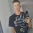 Евгений, 24 года