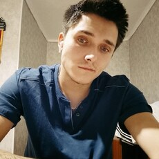Фотография мужчины Владимир, 22 года из г. Канск