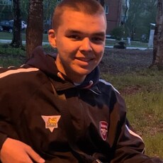 Фотография мужчины Матвей, 20 лет из г. Ижевск