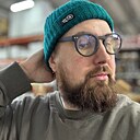 Demoskratos, 33 года