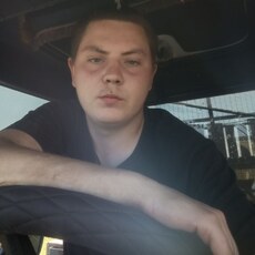 Фотография мужчины Илья, 21 год из г. Кострома