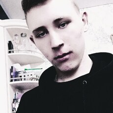 Фотография мужчины Владислав, 18 лет из г. Барабинск