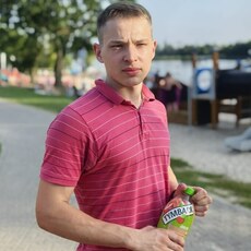 Фотография мужчины Maksim, 21 год из г. Познань