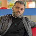 Реалист, 41 год