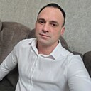 Персона, 35 лет