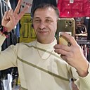 Тохир, 49 лет