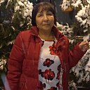 Зауре, 60 лет