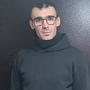 Олег, 33 года