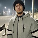 Анатолий, 20 лет