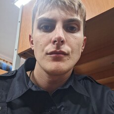 Фотография мужчины Дмитрий, 22 года из г. Кривой Рог