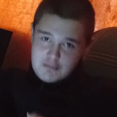 Фотография мужчины Данил, 18 лет из г. Биробиджан