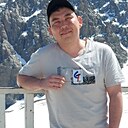 Арман, 33 года