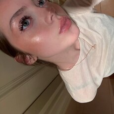 Фотография девушки Жанна, 18 лет из г. Тюмень