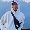 Костя, 24 года