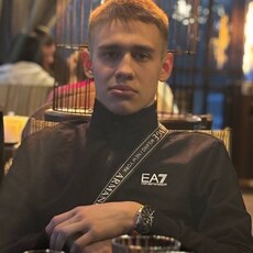 Фотография мужчины Mert, 19 лет из г. Йошкар-Ола