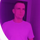 Роман, 24 года