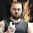 Валик, 38 лет