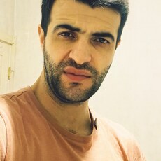 Фотография мужчины Эрач, 31 год из г. Санкт-Петербург