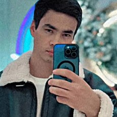 Фотография мужчины Aziz, 21 год из г. Алматы