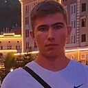 Роман, 21 год