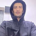 Макс, 33 года