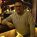 Миша, 32 года