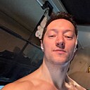 Денис, 33 года